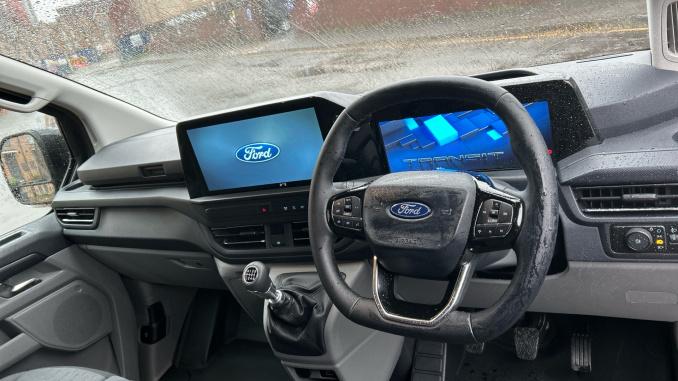 Ford Transit Custom 320 L1 Diesel Fwd 2.0 EcoBlue 150ps H1 Van Limited - Image 16